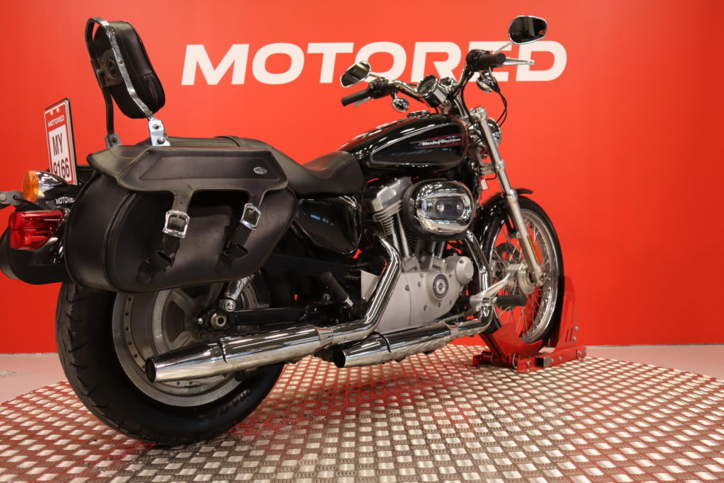 Harley Davidson - Sportster - XL 883 C Sportster Custom Ilmainen kotiintoimitus! *Huoltokirja* - Moottoripyörä