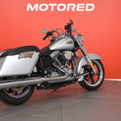 Harley-Davidson - DYNA - FLD Switchback  *Kotiintoimitus, Suomipyörä, 2x Laukut, Vance&Hines, ABS, Huoltokirja* - Moottoripyörä