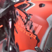 tuotekuva-Ducati-Monster-28-EJK-2024-03-11-131506-21