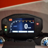 tuotekuva-Ducati-Monster-12-GLX-2024-04-12-181605-17