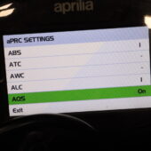 Aprilia - TUONO - 4V 1100 RR // Akrapovic / Cruise / Quickshifter / TFT // - Moottoripyörä