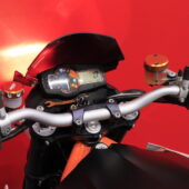 KTM - 990 - Super Duke R // Suomi-pyörä / Akrapovic slipari / Huoltokirja / Ohjausiskari / Kaatumatapit // - Moottoripyörä