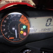 KTM - 990 - Super Duke R // Suomi-pyörä / Akrapovic slipari / Huoltokirja / Ohjausiskari / Kaatumatapit // - Moottoripyörä