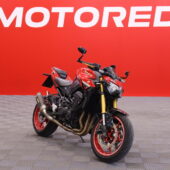 Kawasaki - Z - 900 // Suomi-Pyörä! / Akrapovic kokoputkisto / 50th Anniversary // - Moottoripyörä