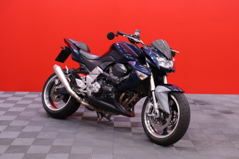 Kawasaki - Z - 1000 // Suomi-Pyörä / LeoVince / Siisti! // - Moottoripyörä