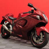 Suzuki - GSX - 1300R Hayabusa // Suomi-pyörä / Huoltokirja / Yoshimura / Ducktail // - Moottoripyörä