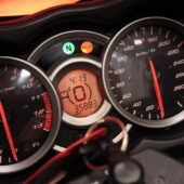 Suzuki - GSX - 1300R Hayabusa // Suomi-pyörä / Huoltokirja / Yoshimura / Ducktail // - Moottoripyörä