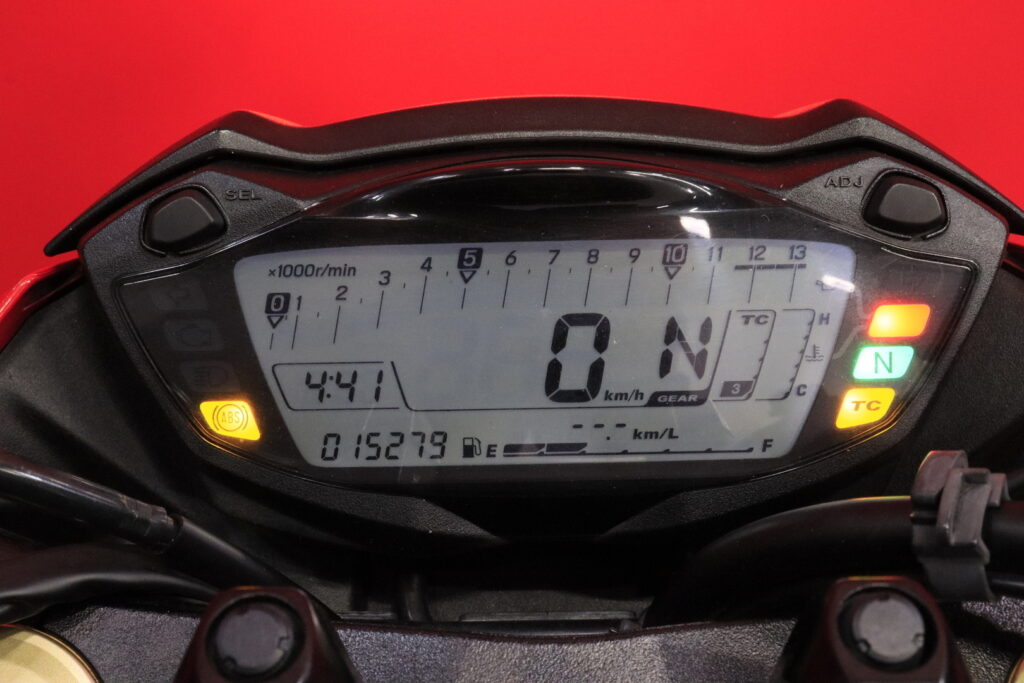 Suzuki - GSX-S - 750 // 2-Om. Suomi-pyörä / Hurric Slipari! / ABS // Suzuki - GSX-S - 750 // 2-Om. Suomi-pyörä / Hurric Slipari! / ABS // - Moottoripyörä