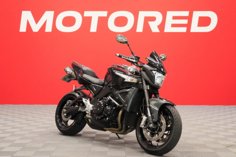 Suzuki - GSX - 1300 B-King // 2-Om. Suomi-pyörä / Devil / Kahvanlämmittimet / Ohjausiskari / Ajomodet // - Moottoripyörä