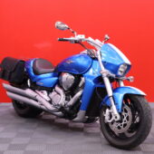 Suzuki - INTRUDER - M1800R / Sivulaukut / Näyttävä Suomi-Pyörä // - Moottoripyörä