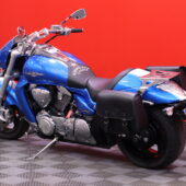 Suzuki - INTRUDER - M1800R / Sivulaukut / Näyttävä Suomi-Pyörä // - Moottoripyörä