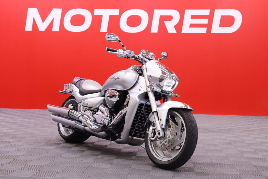 Suzuki - INTRUDER - M1800R // Suomi-Pyörä / Siisti! / PowerCommander / - Moottoripyörä