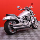 Suzuki - INTRUDER - M1800R // Suomi-Pyörä / Siisti! / PowerCommander / - Moottoripyörä