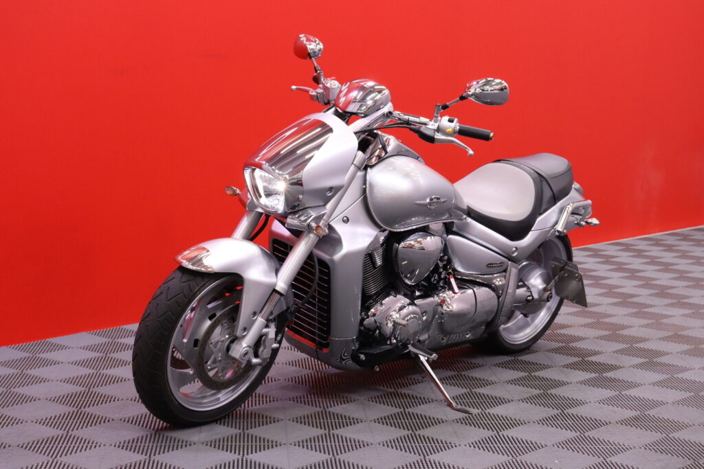 Suzuki - INTRUDER - M1800R // Suomi-Pyörä / Siisti! / PowerCommander / Suzuki - INTRUDER - M1800R // Suomi-Pyörä / Siisti! / PowerCommander / - Moottoripyörä