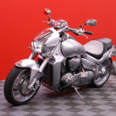 Suzuki - INTRUDER - M1800R // Suomi-Pyörä / Siisti! / PowerCommander / - Moottoripyörä