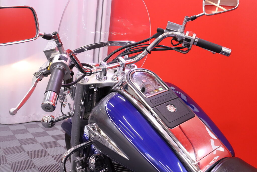 Suzuki - VL - 1500 Inruder LC // Sivulaukut / Jalkalevyt / Sissybar // Suzuki - VL - 1500 Inruder LC // Sivulaukut / Jalkalevyt / Sissybar // - Moottoripyörä