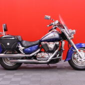 Suzuki - VL - 1500 Inruder LC //  Sivulaukut / Jalkalevyt / Sissybar // - Moottoripyörä