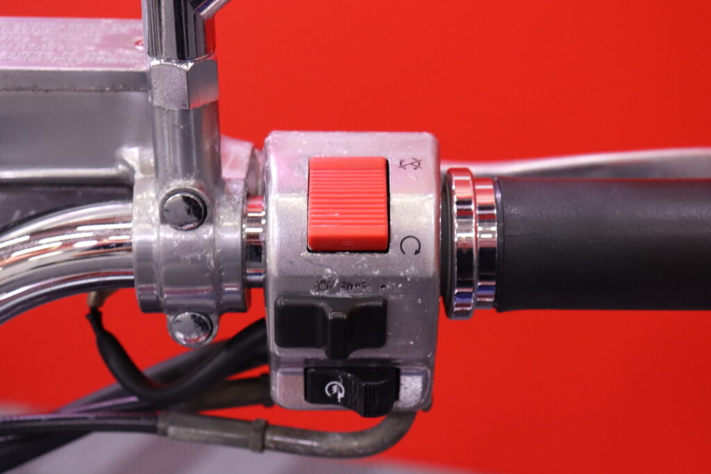 Suzuki - VL - 1500 Inruder LC // Sivulaukut / Jalkalevyt / Sissybar // Suzuki - VL - 1500 Inruder LC // Sivulaukut / Jalkalevyt / Sissybar // - Moottoripyörä