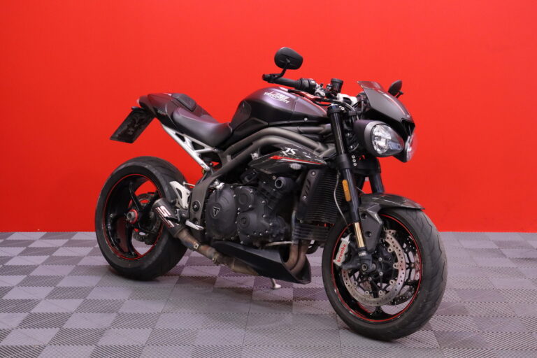 Triumph - SPEED TRIPLE - 1050 RS // SC-Project Slipari / Vakkari / Keyless Ride / TCS / Ajomodet // - Moottoripyörä