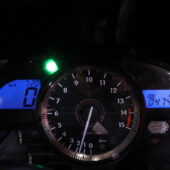 Yamaha - YZF-R1 - / GPR Sliparit / Suomi-pyörä / Huoltokirja / Kaatumatapit // - Moottoripyörä