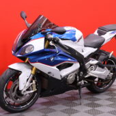 BMW - S - 1000RR // Remus-putkisto / Uudet renkaat! / Shifter / Vakkari / Huoltokirja / DDC / Kahvalämppärit // - Moottoripyörä
