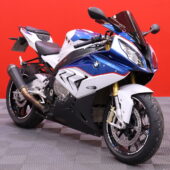 BMW - S - 1000RR // Remus-putkisto / Uudet renkaat! / Shifter / Vakkari / Huoltokirja / DDC / Kahvalämppärit // - Moottoripyörä