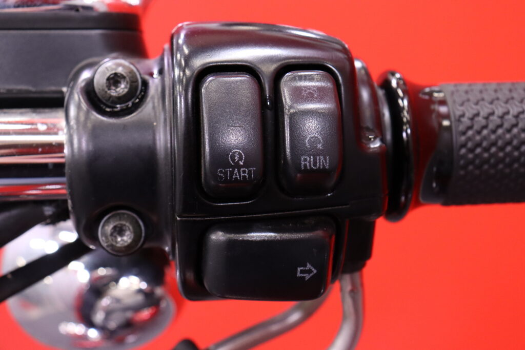 Harley-Davidson - SOFTAIL - FXST Softail Standard // Screaming Eagle / Keyless Ride // Harley-Davidson - SOFTAIL - FXST Softail Standard // Screaming Eagle / Keyless Ride // - Moottoripyörä