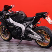 Honda - CBR - 1000 RR Fireblade // Yoshimura / Huoltokirja / ABS-Jarrut / Nopea kotiinkuljetus! // - Moottoripyörä
