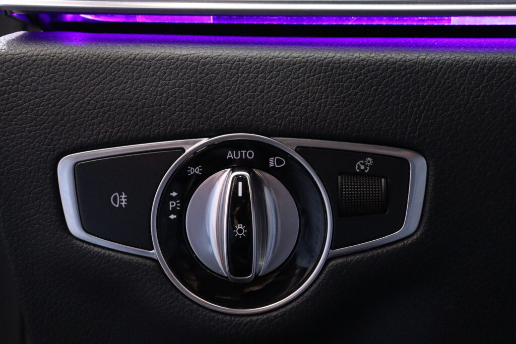 tuotekuva-Mercedes-Benz-E-ZNJ-499-2025-11-21-120005-17 tuotekuva-Mercedes-Benz-E-ZNJ-499-2025-11-21-120005-17