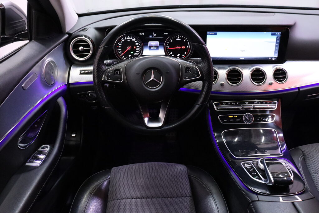 tuotekuva-Mercedes-Benz-E-ZNJ-499-2025-11-21-120005-22 tuotekuva-Mercedes-Benz-E-ZNJ-499-2025-11-21-120005-22