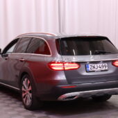 Mercedes-Benz - E - 220 d 4Matic T A All-Terrain // Webasto / Airmatic / Burmester / 360 kamera / Ambient Valot / CarPlay / LED // - Farmari