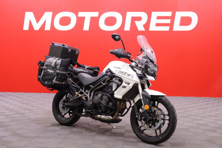 Triumph - TIGER - 800 // 3x Laukut / LED / Penkinlämmitin / Vakkari / Digimittaristo / Ajomodet // - Moottoripyörä