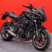 Yamaha - MT-10 - // Shifter / Dominator / Vakkari / Ajomodet / TCS / Huoltokirja // - Moottoripyörä