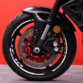 Yamaha - MT-10 - // Shifter / Dominator / Vakkari / Ajomodet / TCS / Huoltokirja // - Moottoripyörä