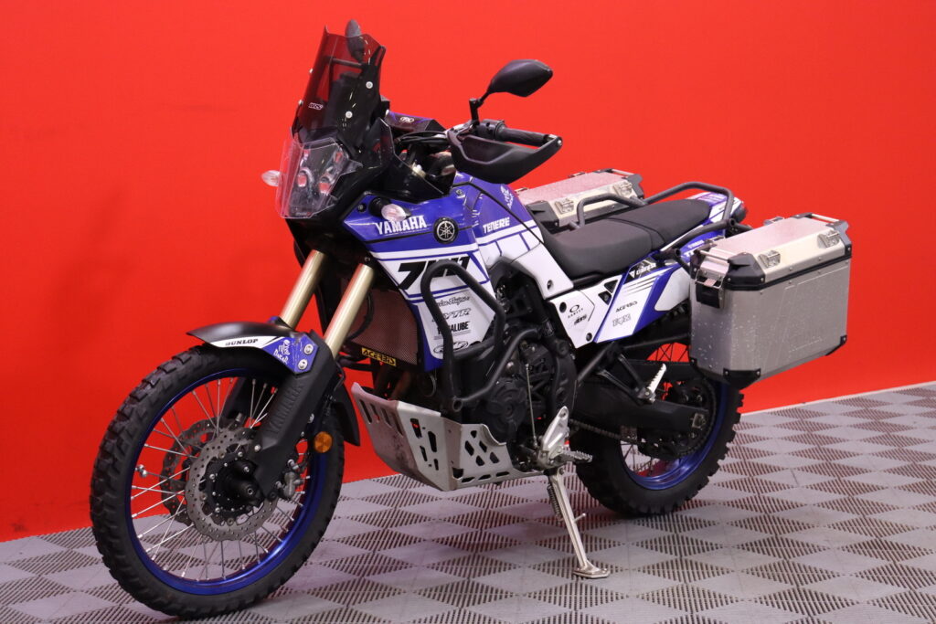 Yamaha - XTZ - 700 Tenere // Suomi-Pyörä / Akrapovic / Huoltokirja / Sivulaukut / ABS-jarrut // Yamaha - XTZ - 700 Tenere // Suomi-Pyörä / Akrapovic / Huoltokirja / Sivulaukut / ABS-jarrut // - Moottoripyörä