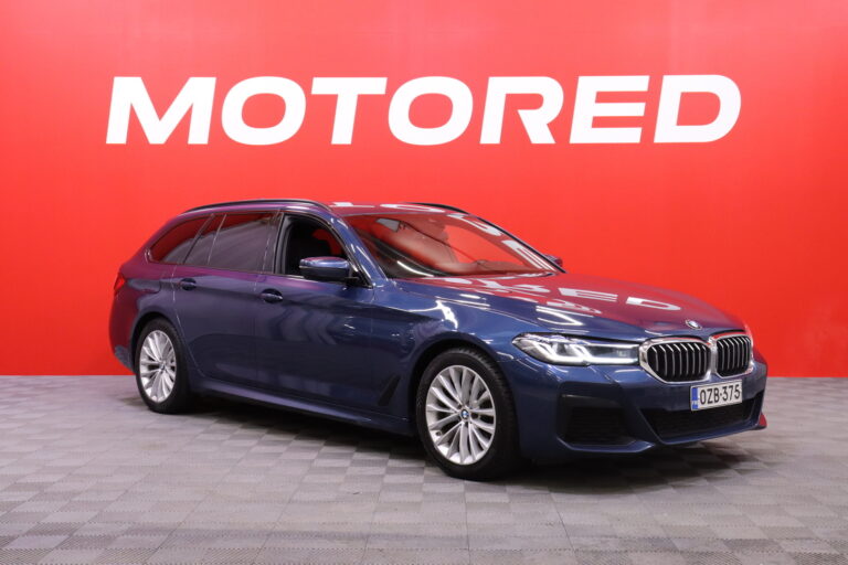 BMW - 520 - G31 Touring 520d A xDrive MHEV M Sport LCI // Suomi-Auto / Webasto / Laser / Hifi / Prof. Navi / Digimittari // - Farmari
