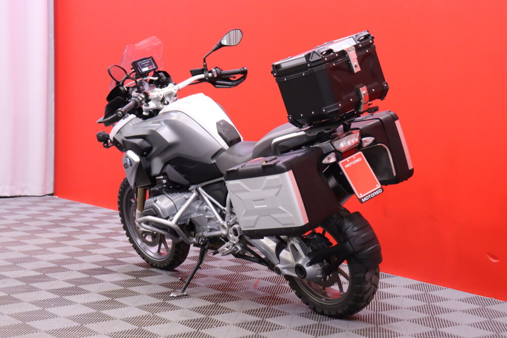 BMW - R - 1200 GS // 3x laukut / Navi / Vakkari / ESA / Kahvalämppärit / Nopea kotiintoimitus! // BMW - R - 1200 GS // 3x laukut / Navi / Vakkari / ESA / Kahvalämppärit / Nopea kotiintoimitus! // - Moottoripyörä