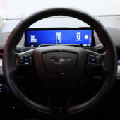 tuotekuva-Ford-Mustang-Mach-E-ZNP-189-2025-12-09-150604-17