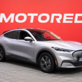 Ford - Mustang Mach-E - 98kWh 294hv A1 RWD 5-ov // Suomi-auto / ACC / B&O / 360° Kamera / Lasikatto / Muistipenkki / Nahat / Keyless / 2x Vanteet // - Maastoauto