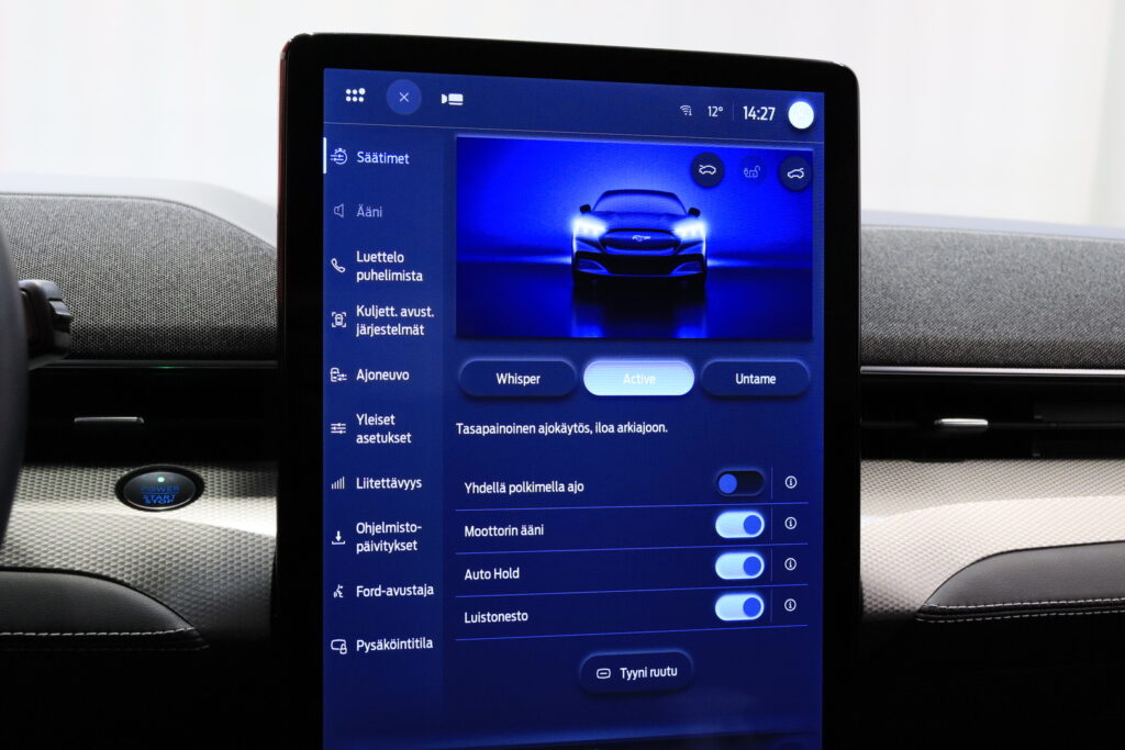 tuotekuva-Ford-Mustang-Mach-E-ZNP-189-2025-12-09-150604-24 tuotekuva-Ford-Mustang-Mach-E-ZNP-189-2025-12-09-150604-24