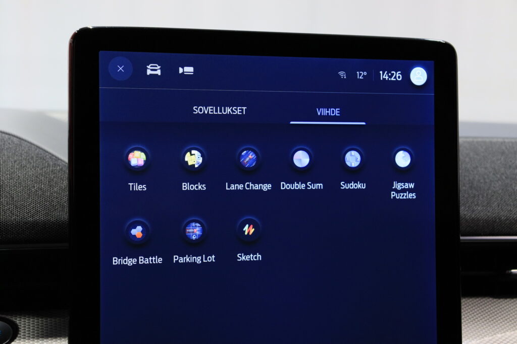 tuotekuva-Ford-Mustang-Mach-E-ZNP-189-2025-12-09-150604-26 tuotekuva-Ford-Mustang-Mach-E-ZNP-189-2025-12-09-150604-26