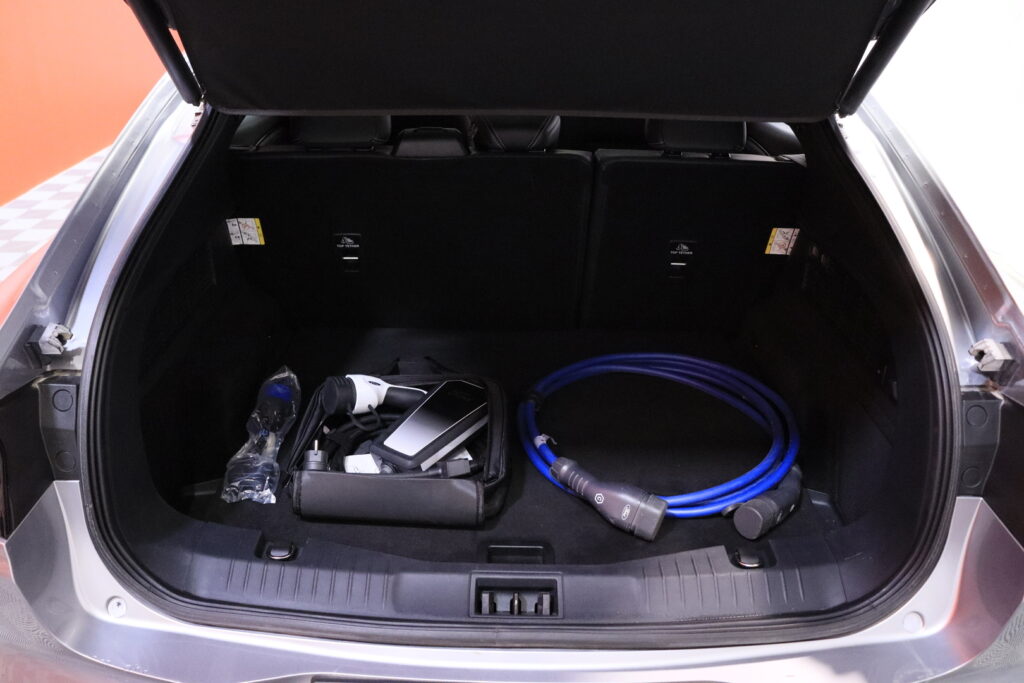 tuotekuva-Ford-Mustang-Mach-E-ZNP-189-2025-12-09-150604-31 tuotekuva-Ford-Mustang-Mach-E-ZNP-189-2025-12-09-150604-31