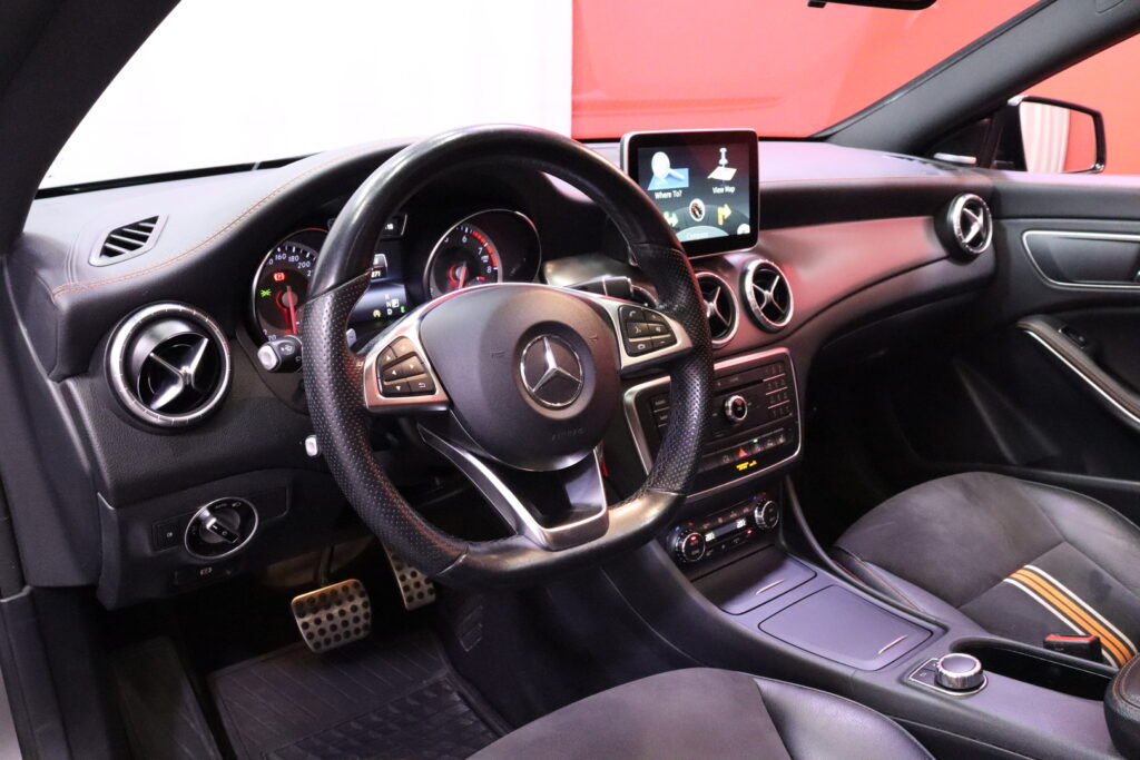tuotekuva-Mercedes-Benz-CLA-IPL-138-2025-12-18-122102-15 tuotekuva-Mercedes-Benz-CLA-IPL-138-2025-12-18-122102-15