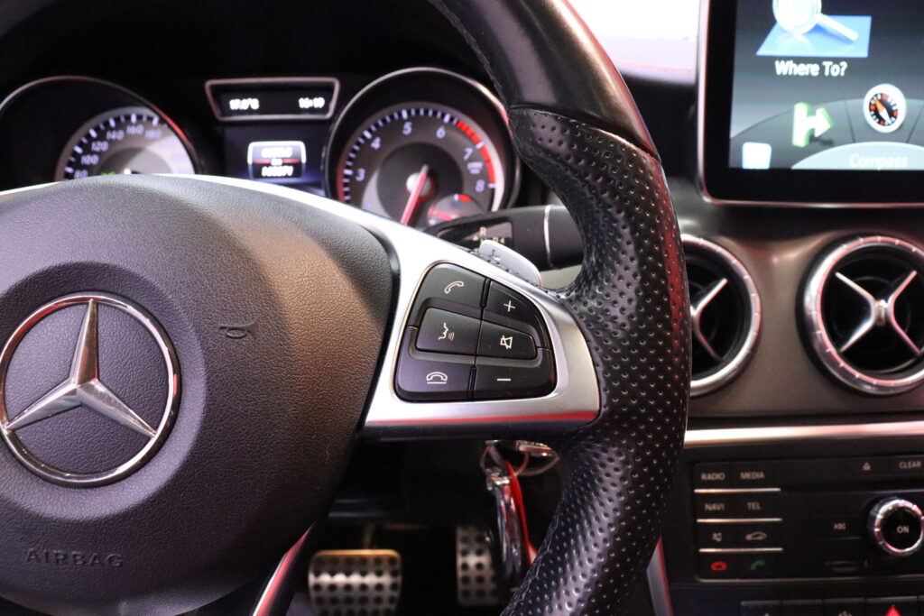 tuotekuva-Mercedes-Benz-CLA-IPL-138-2025-12-18-122102-18 tuotekuva-Mercedes-Benz-CLA-IPL-138-2025-12-18-122102-18