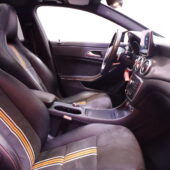 Mercedes-Benz - CLA - 250 4Matic A Shooting Brake Edition Orange Art AMG // H&K / Panorama / Muistipenkki / ILS / Kamera / Yöpaketti // - Farmari