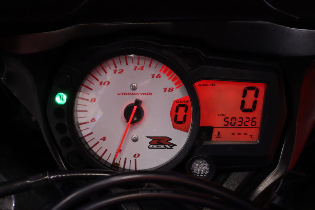 Suzuki - GSX-R - 600 // Yoshimura Slipari / Shifter / Suomi-Pyörä // Suzuki - GSX-R - 600 // Yoshimura Slipari / Shifter / Suomi-Pyörä // - Moottoripyörä