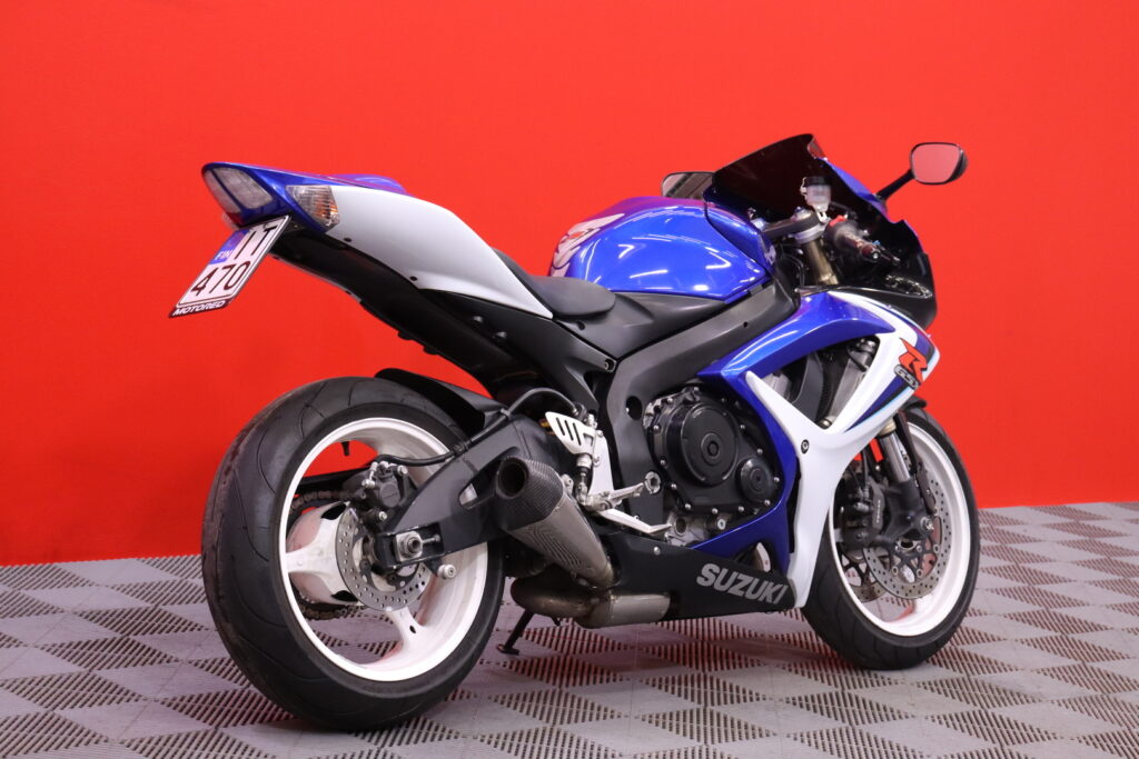 Suzuki - GSX-R - 600 // Yoshimura Slipari / Shifter / Suomi-Pyörä // Suzuki - GSX-R - 600 // Yoshimura Slipari / Shifter / Suomi-Pyörä // - Moottoripyörä
