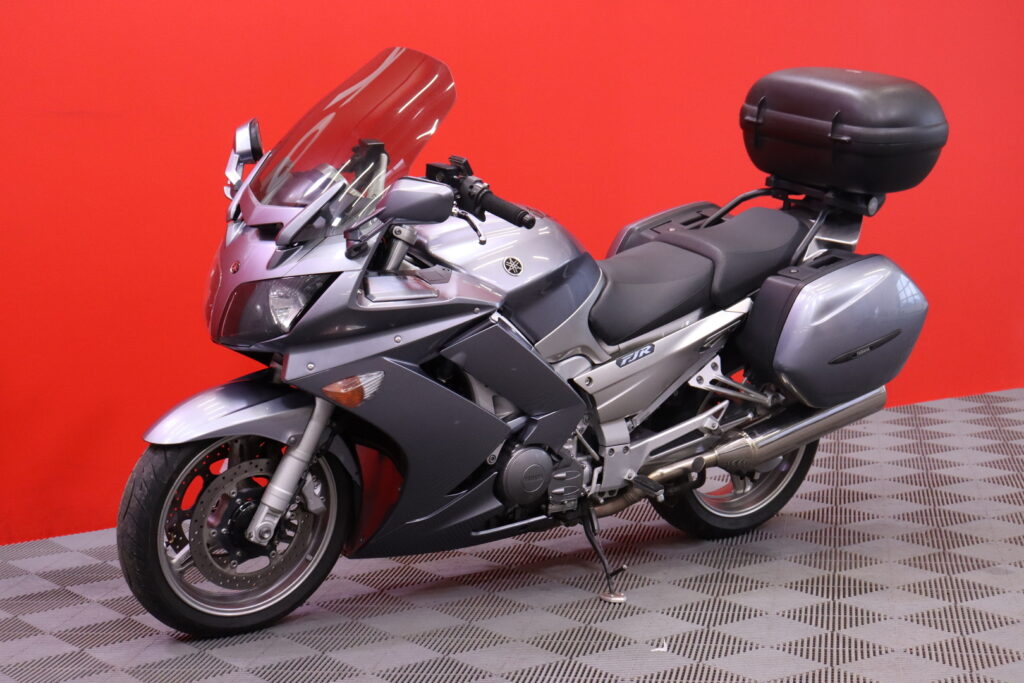 Yamaha - FJR - 1300 // Suomi-Pyörä / ABS / 3x Laukut / Kahvalämppärit // Yamaha - FJR - 1300 // Suomi-Pyörä / ABS / 3x Laukut / Kahvalämppärit // - Moottoripyörä
