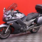Yamaha - FJR - 1300 // Suomi-Pyörä / ABS / 3x Laukut / Kahvalämppärit // - Moottoripyörä
