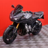 Yamaha - FZ1-S - // Dominator Slipari / Tangonpääpeilit / Huoltokirja / Kotiintoimitus alk. 99e! // - Moottoripyörä